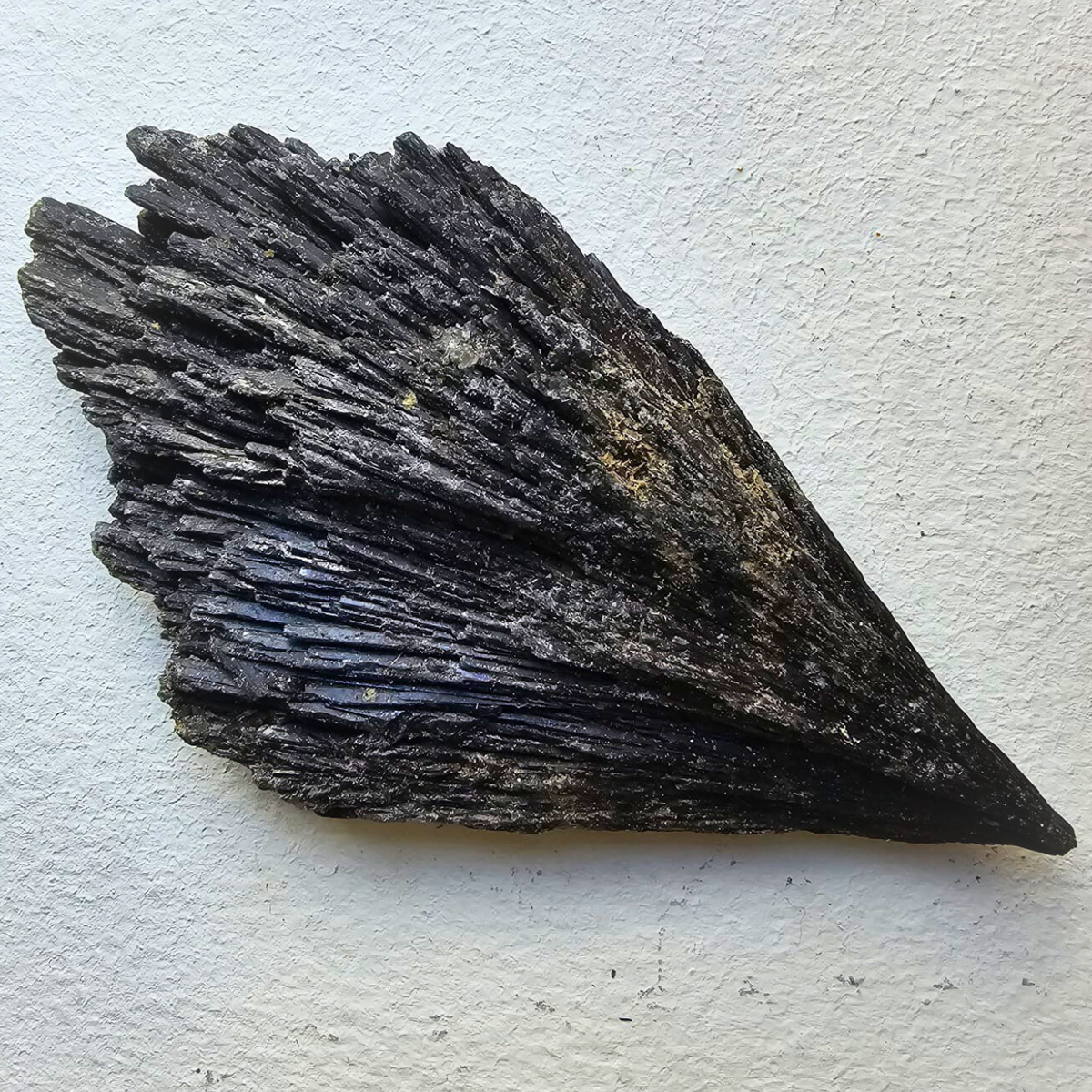 Cyanite Noire