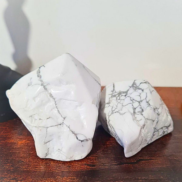 Howlite