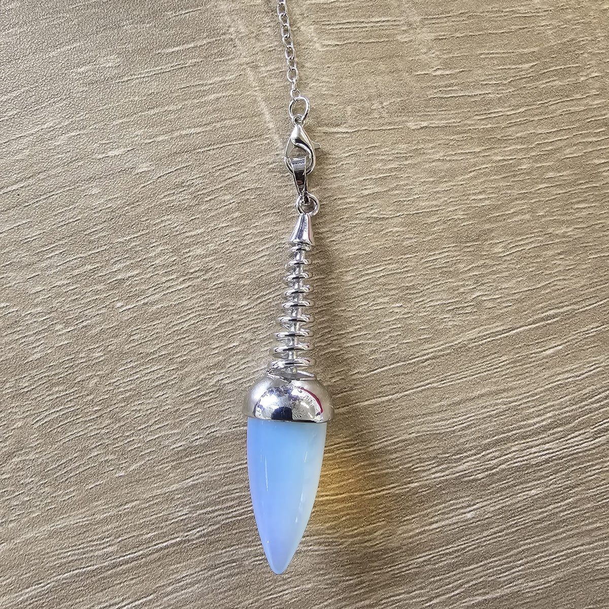 Pendule en Opaline