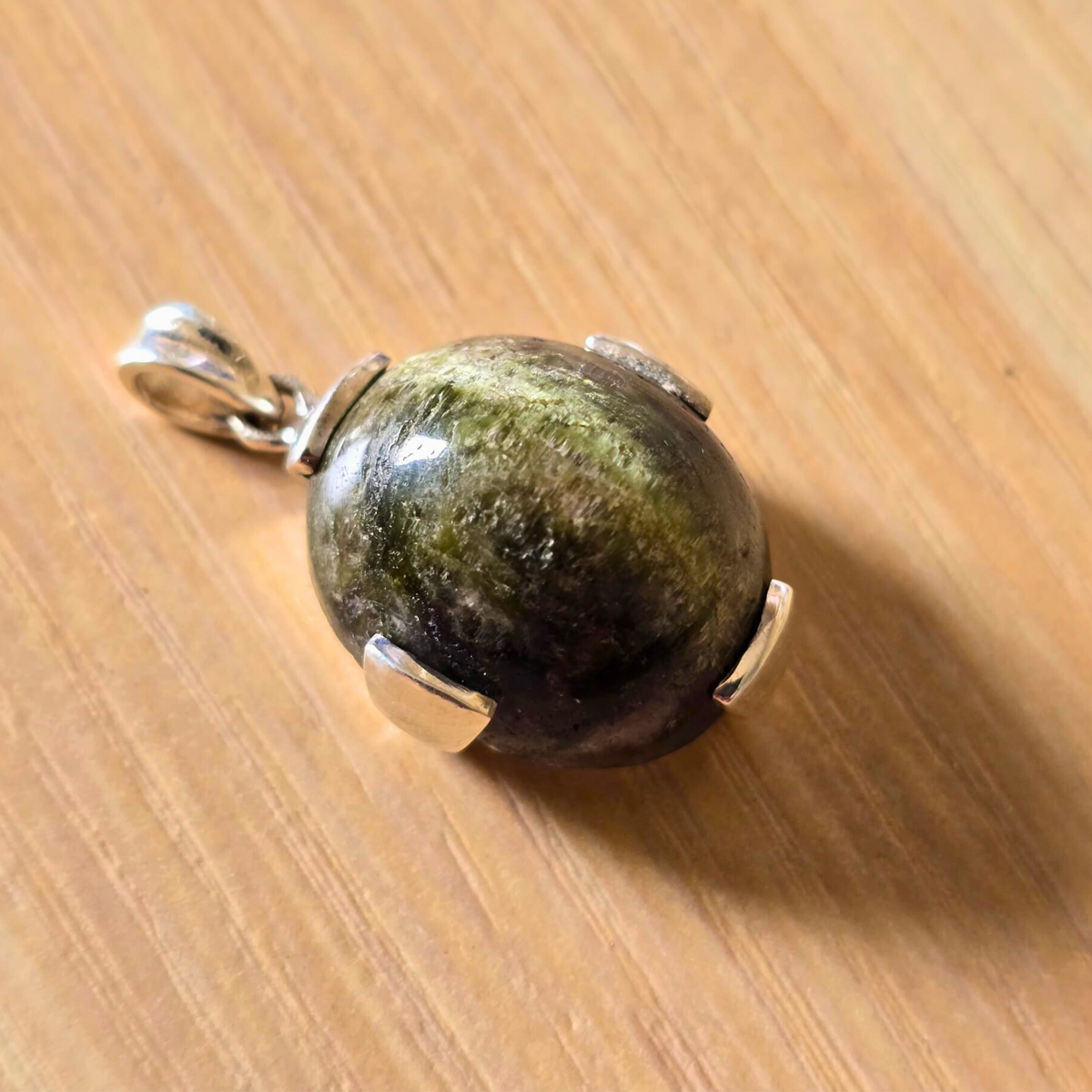 Tourmaline Verte Œil De Chat