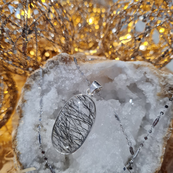 Quartz Tourmaline